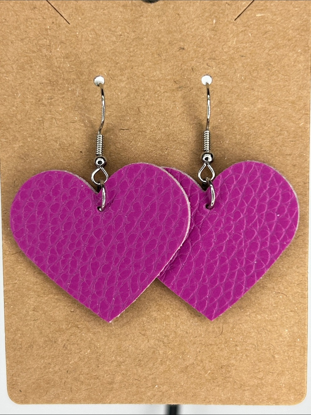 Faux Leather Dangle Earrings Heart Shape Fashion Jewelry - Picture 1 of 5